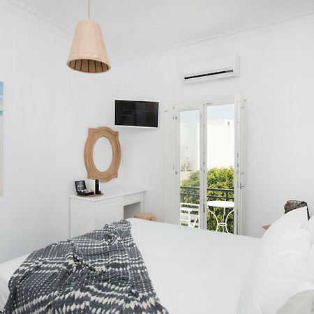 Soleya Suites Páros Extérieur photo