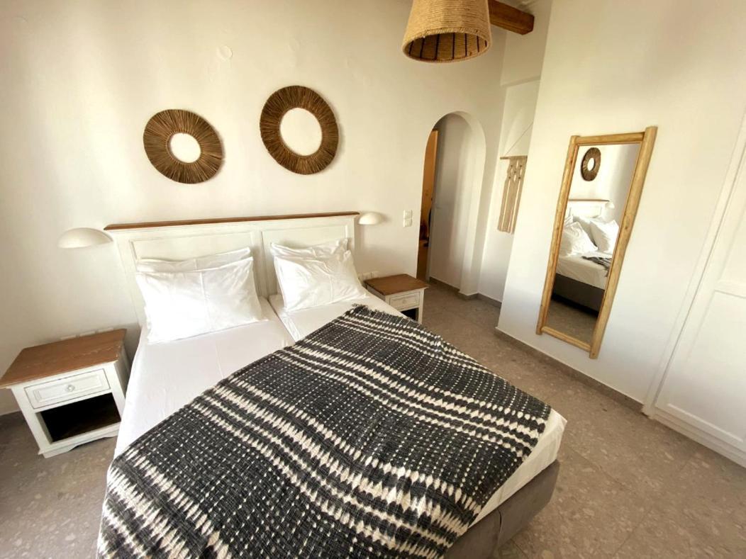 Soleya Suites Páros Extérieur photo