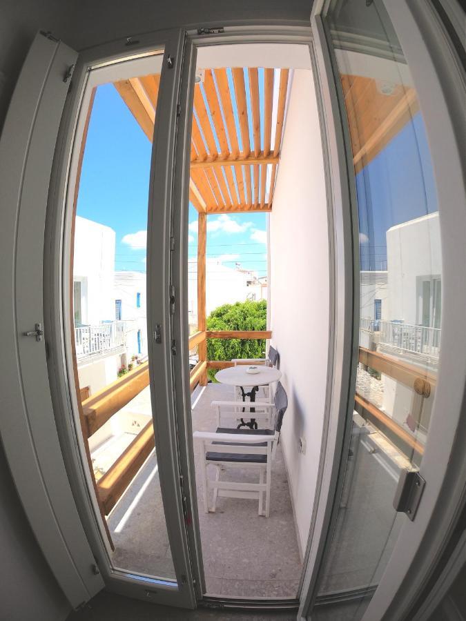 Soleya Suites Páros Extérieur photo