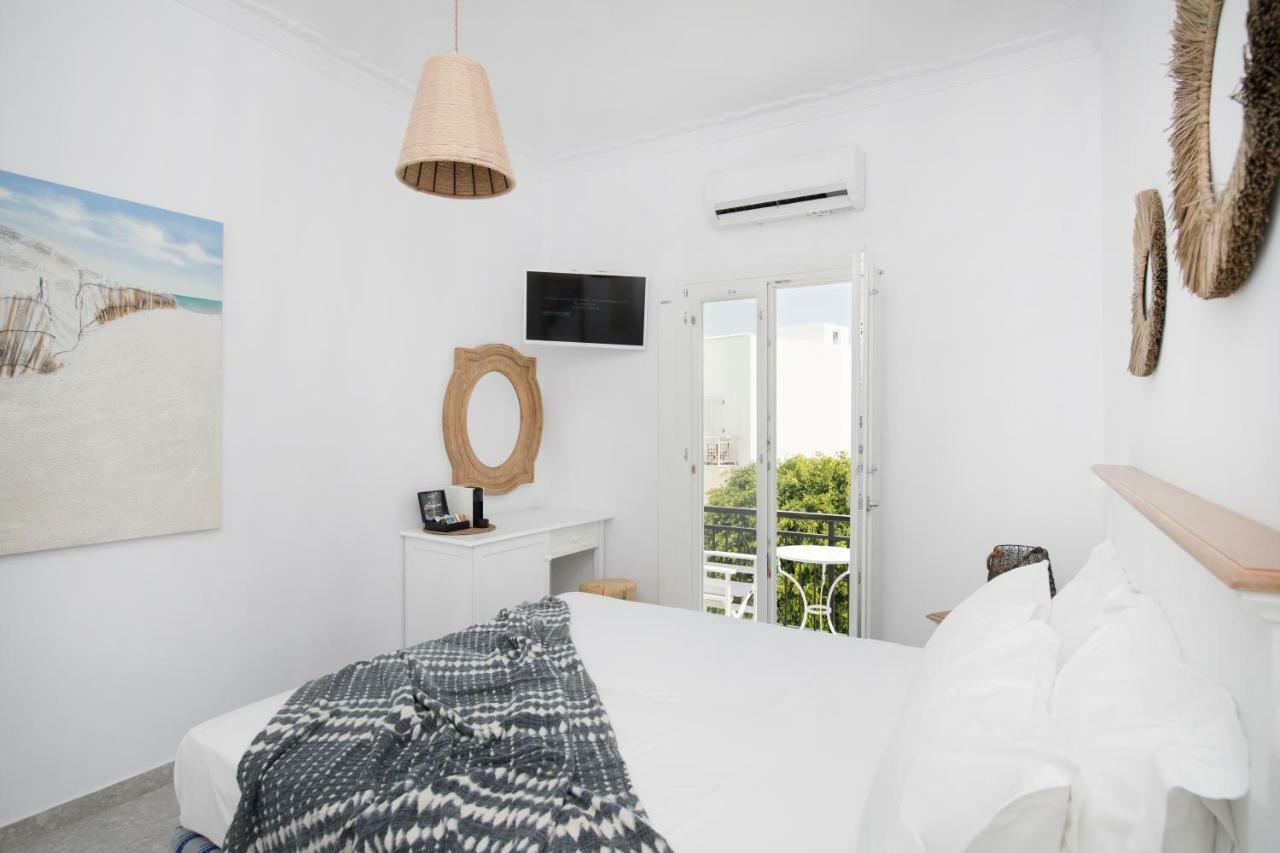 Soleya Suites Páros Extérieur photo